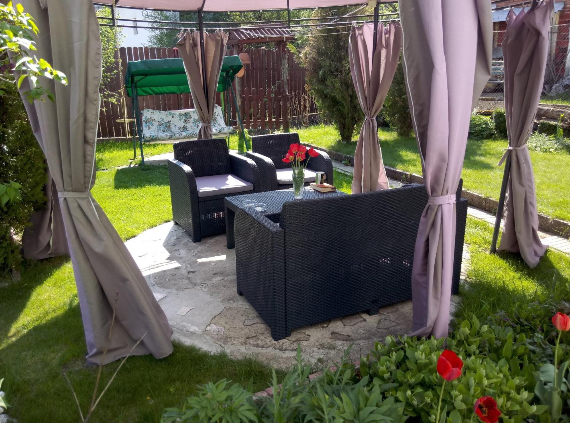 Niya Guest House Beli Iskar Exteriör bild